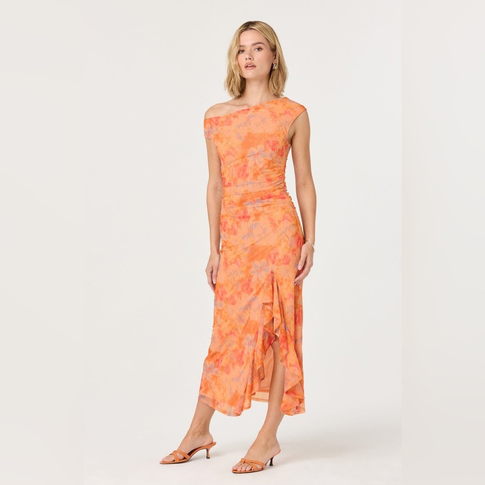 ASTR The Label Off The Shoulder Ruffle Midi Dress